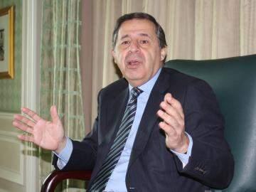 Confident of acquittal, runaway minister says will return to Egypt soon
