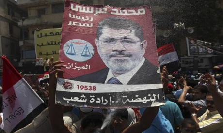 Brotherhood calls for million-man march to back Morsi's decree
