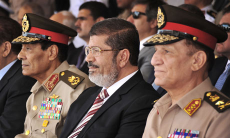 Morsi retires Egypt's top army leaders; amends 2011 Constitutional Declaration; appoints vice president