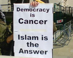 Muslim scholar says Islam, democracy compatible