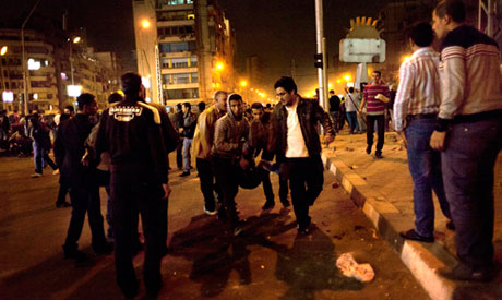 Violent clashes explode between pro, anti-Morsi forces