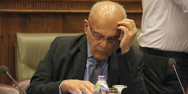 Magdi Yacoub: Women, Copts and Youth parliamentary quotas must be allocated