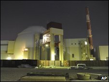 Iran 'will accept uranium deal'