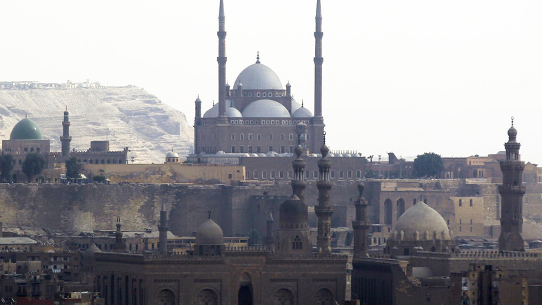 Egypt steps up campaign to control mosques