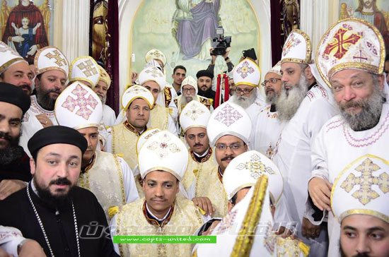 Minya Bishop ordains eight new priests 