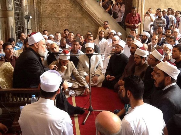 Sufi orders to field followers in Egypt's parliamentary elections