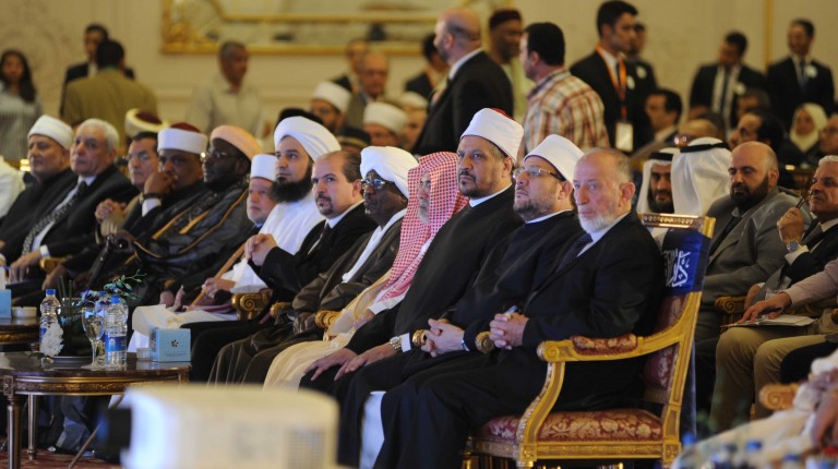 Preachers have crucial responsibility to counter flawed fatwas: Al-Sisi