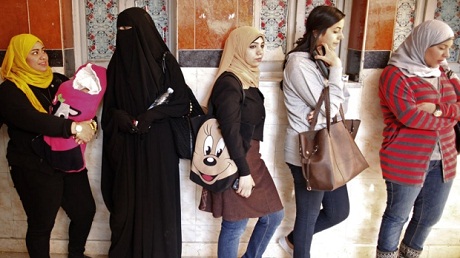 Niqab-wearing banned during voting by law: HEC