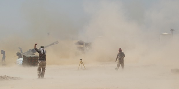 Iraqi forces push into Fallujah as IS bombings kill 24