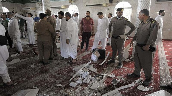 Suicide blast near mosque in eastern Saudi: Residents