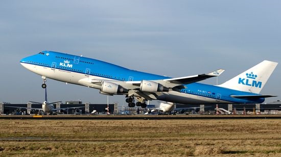 Dutch KLM suspends service to Cairo
