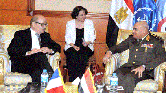 Paris is keen on developing military ties with Cairo, French minister tells Egyptian counterpart