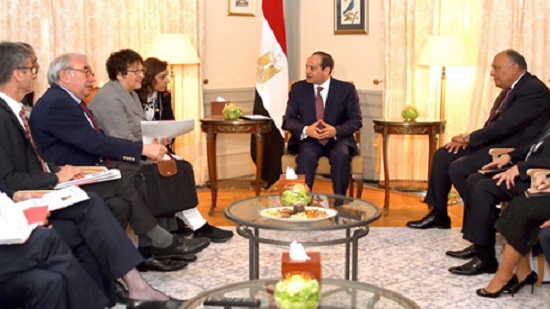Sisi discusses economic cooperation, terrorism with German officials in Berlin