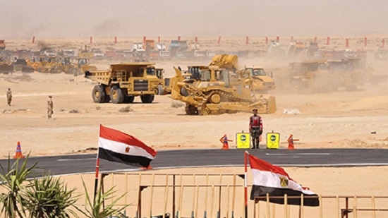 Six contracts signed for new industrial projects in Suez Canal Economic Zone