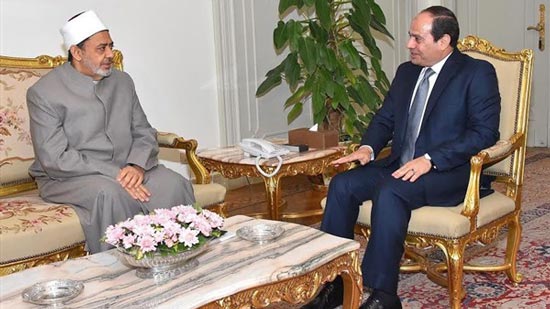 Al-Sisi receives Sheikh of Al-Azhar to discuss the renewal of the religious discourse