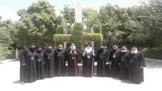 Ministers of Dishna holds spiritual meeting in the presence of Bishops Takla and Bemen