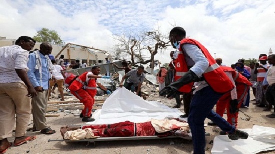 Suicide car bomb kills at least six in Somali capital