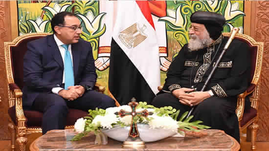 Egypt s Prime Minister visits Coptic Pope to offer condolences