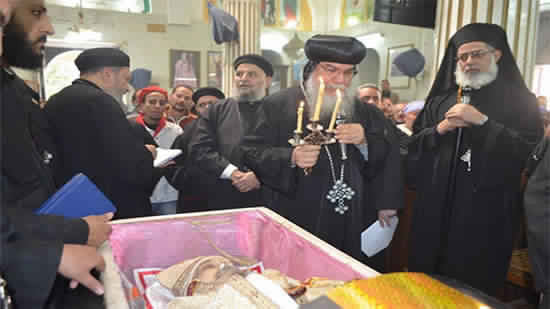 Bishop of Minya presides over funeral of Tawa village s priest