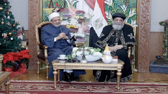 Al-Azhars grand imam visits pope at Coptic Cathedral to offer Christmas tidings
