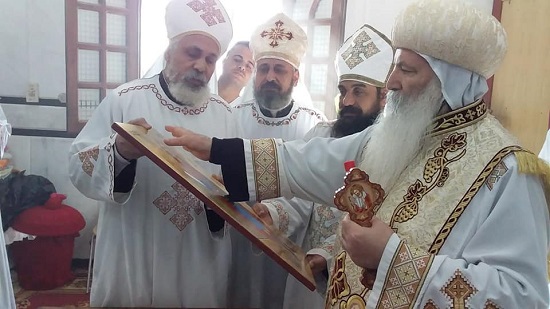 Bishop Isaac inaugurates new icons in the Church of St. Mina