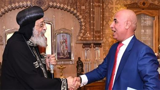 Pope Tawadros receives Vice President of the Union of Egyptians Abroad