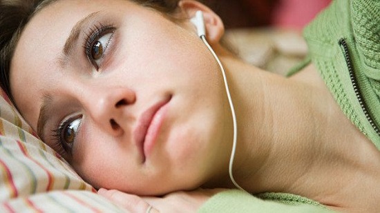 78% of lonely Egyptians use music to overcome heartbreaks: Deezer