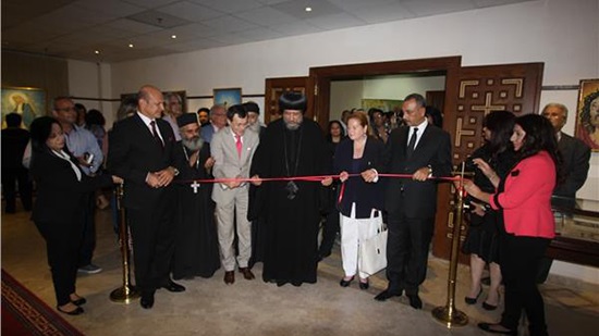 Bishop Ermia opens the exhibition of the artist Saad Metri