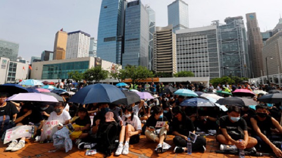 Hong Kong high schoolers rally as more protests planned