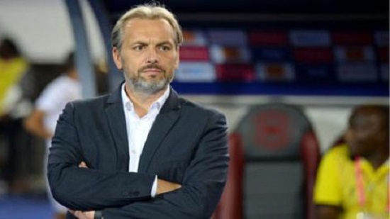 Former Pyramids FC coach Desabre welcomes signing of Ahly veteran Fathi
