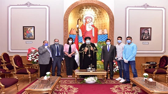 Minister of Immigration thanks Coptic Church for hosting Egyptians stranded in Kenya

