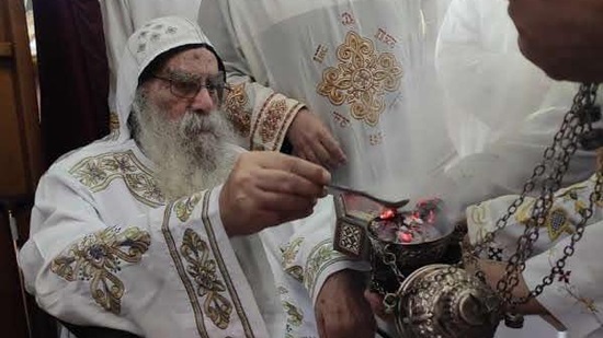 Anba Pachomius inaugurates icons in Damanhur Churches after his recovery


