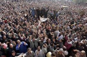 Egyptian activists plan massive protest 
