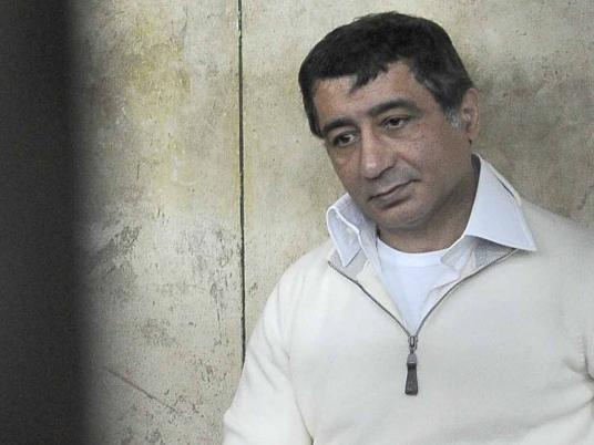 Salafis, Brotherhood reject former officials’ money-for-release offer