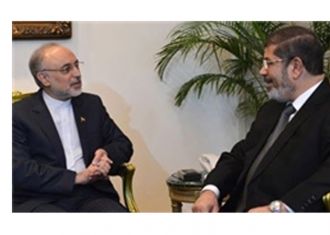 No problem between Iran and Egypt, Morsi tells Salehi