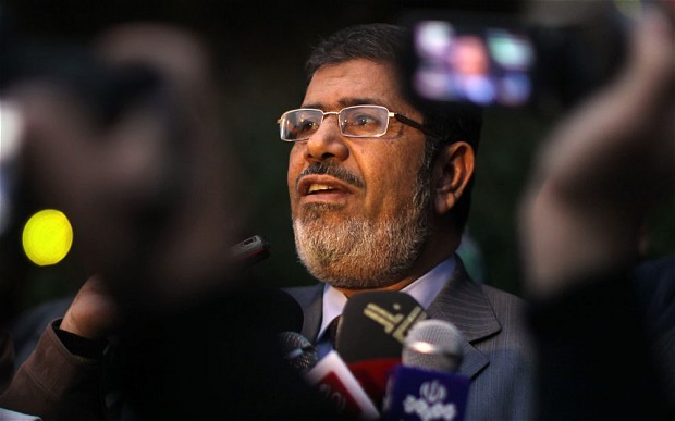 Egypt's Mursi pardons Arab Spring protesters
