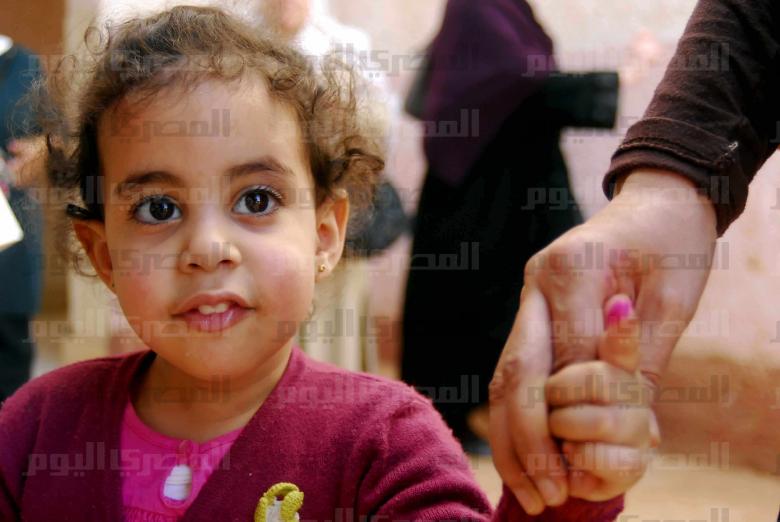 Govt report: Nearly a quarter of Egyptian children are poor