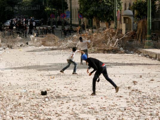 Mohamed Mahmoud Street clashes resume