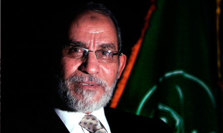 Muslim Brotherhood leader verbally attacked in Cairo shopping mall