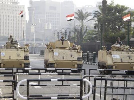 Army closes Tahrir amid news of Brotherhood plan to storm the square
