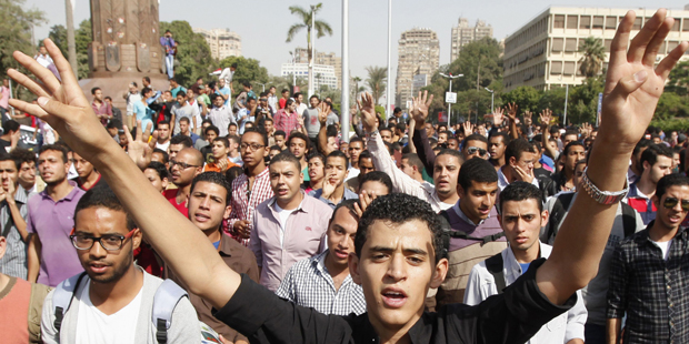 MB supporters continue protests at universities in Cairo